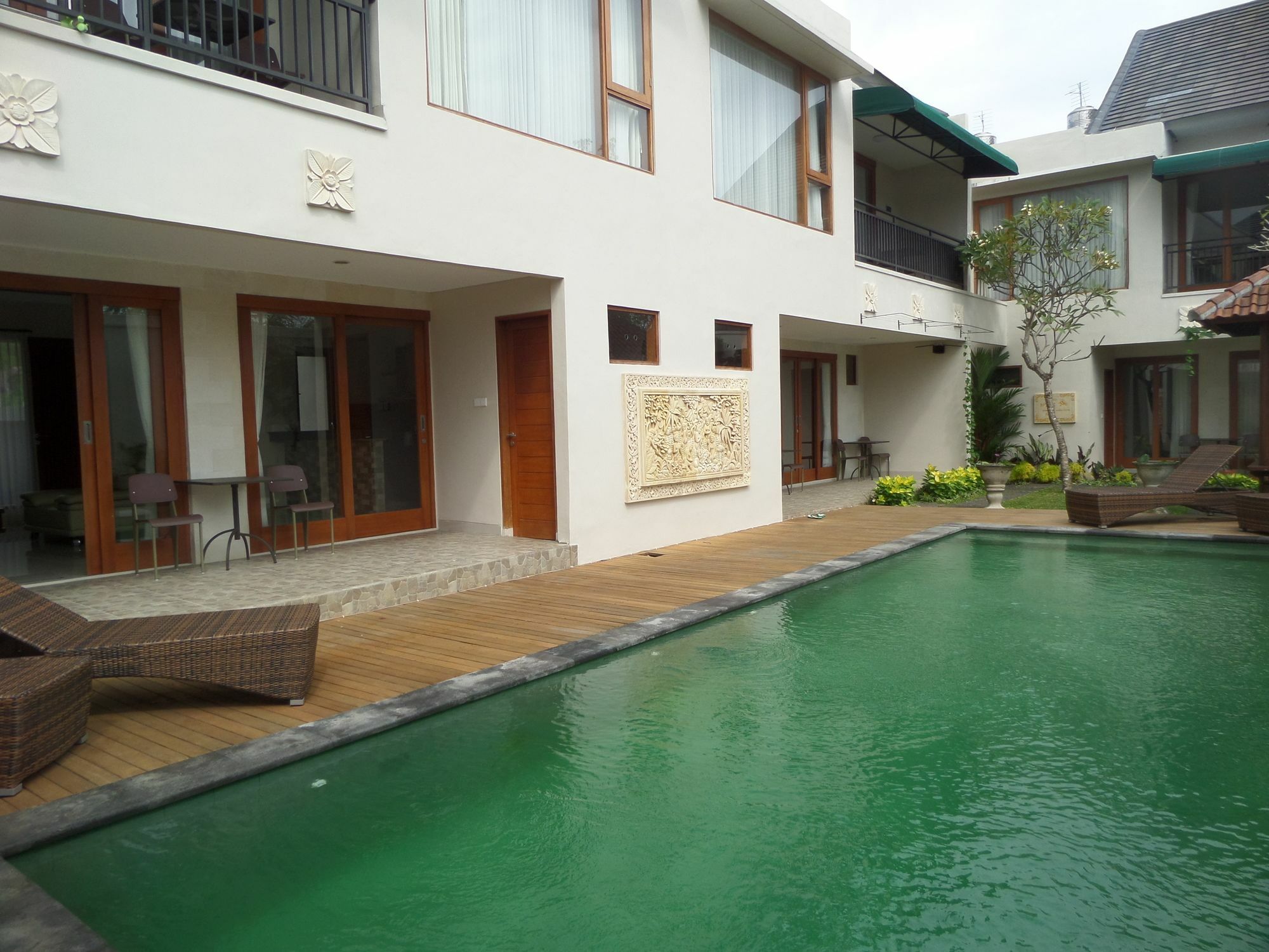 Royal Majesty Villas Kuta Lombok Εξωτερικό φωτογραφία